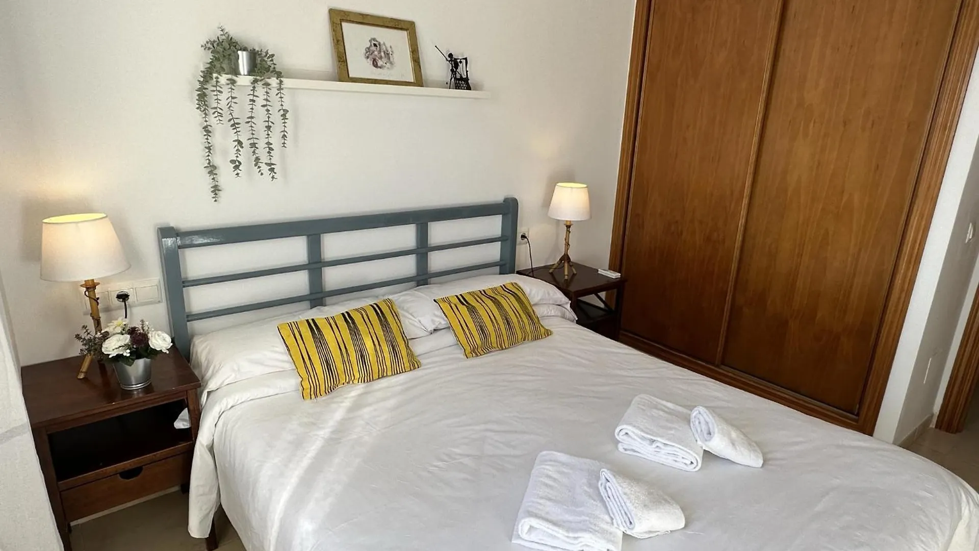 Nerja Paradise Rentals - Apt Chimenea C1D